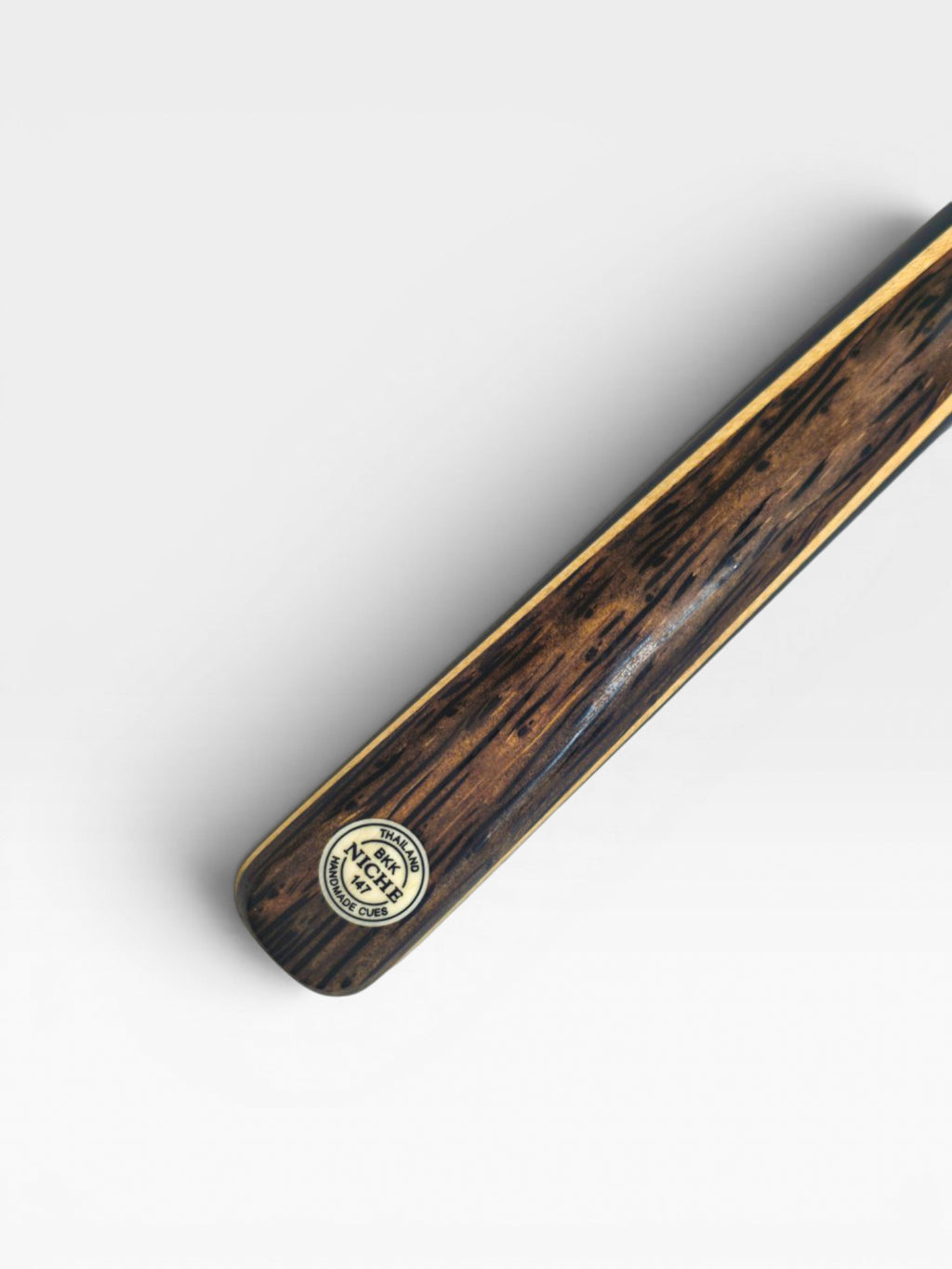 Niche Cues Handmade English Pool Cue 8.4mm - Wild Shadow N002