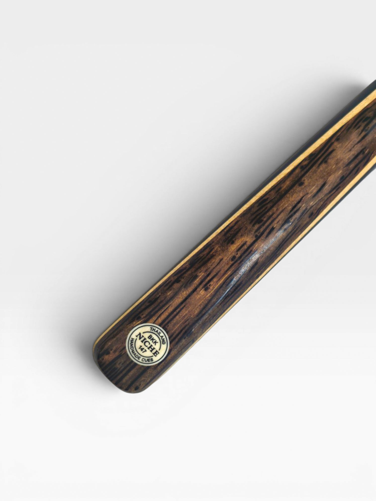 Niche Cues Handmade English Pool Cue 8.4mm - Wild Shadow N002