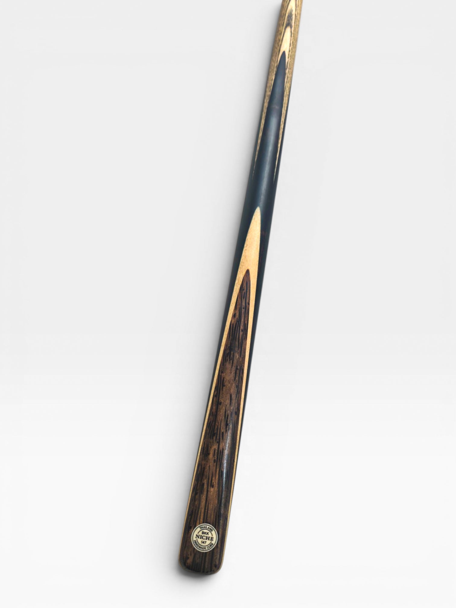 Niche Cues Handmade English Pool Cue 8.4mm - Wild Shadow N002