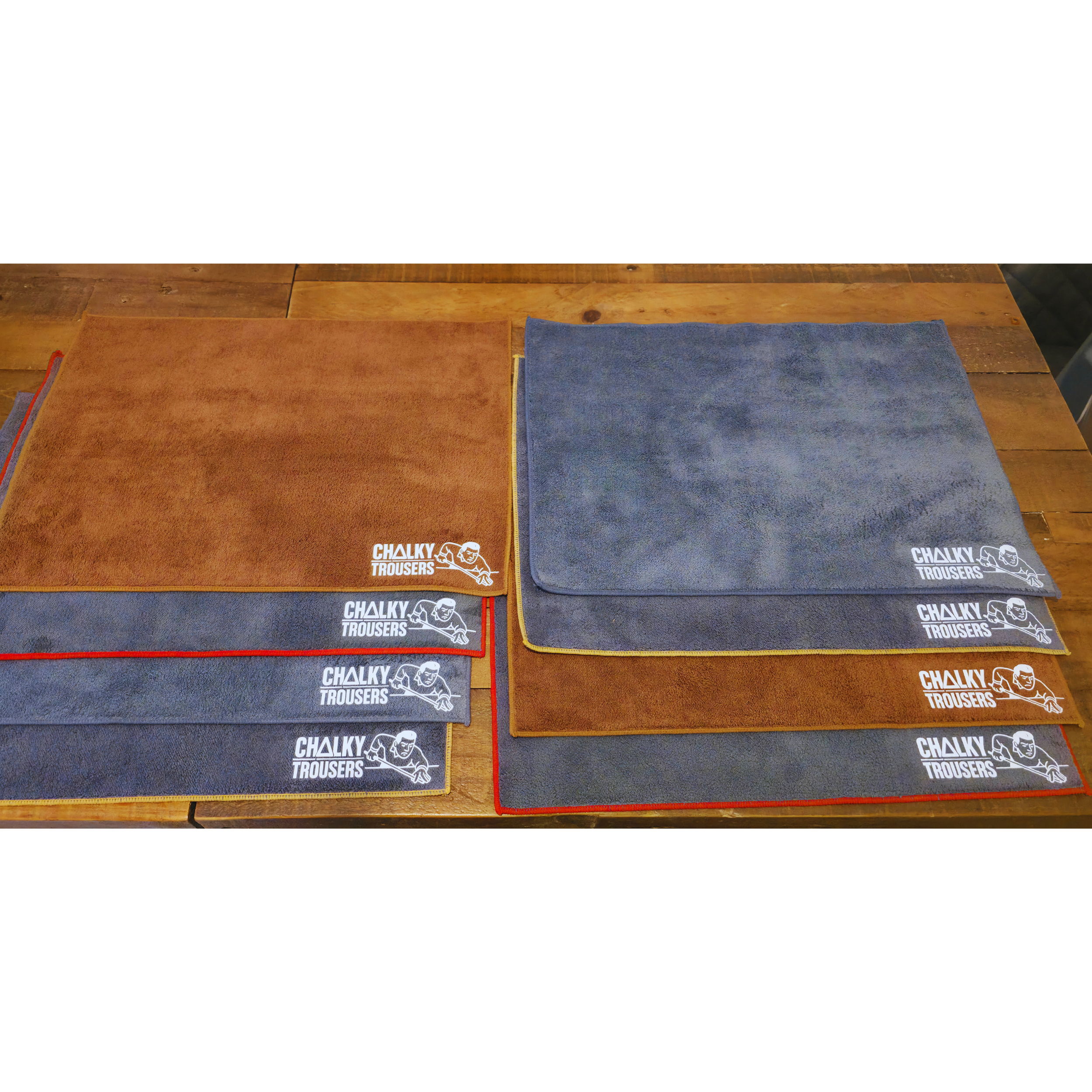 Chalky Trousers Premium Dual-Sided Cue Towel – Microfibre & Velvet | Chalky Trousers