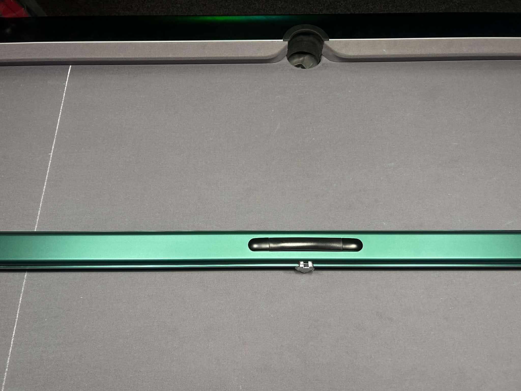 Slimline Aluminium Wood Effect 2 Cue One Piece Cue Case 60inch