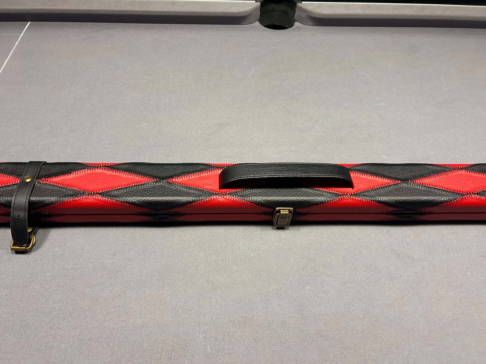 Slimline Leatherette 2 Cue One Piece Cue Case 60inch