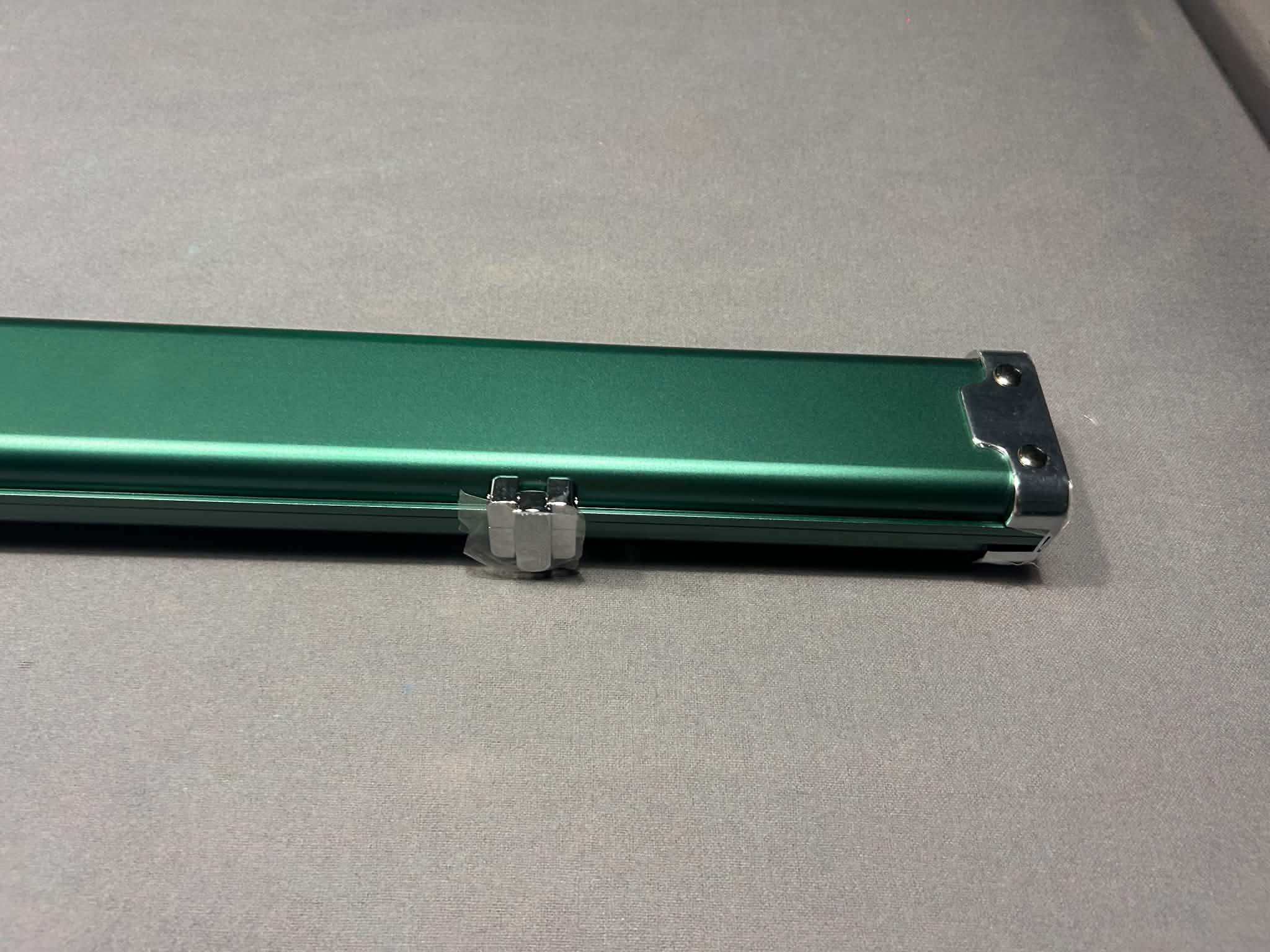 Slimline Aluminium Wood Effect 2 Cue One Piece Cue Case 60inch