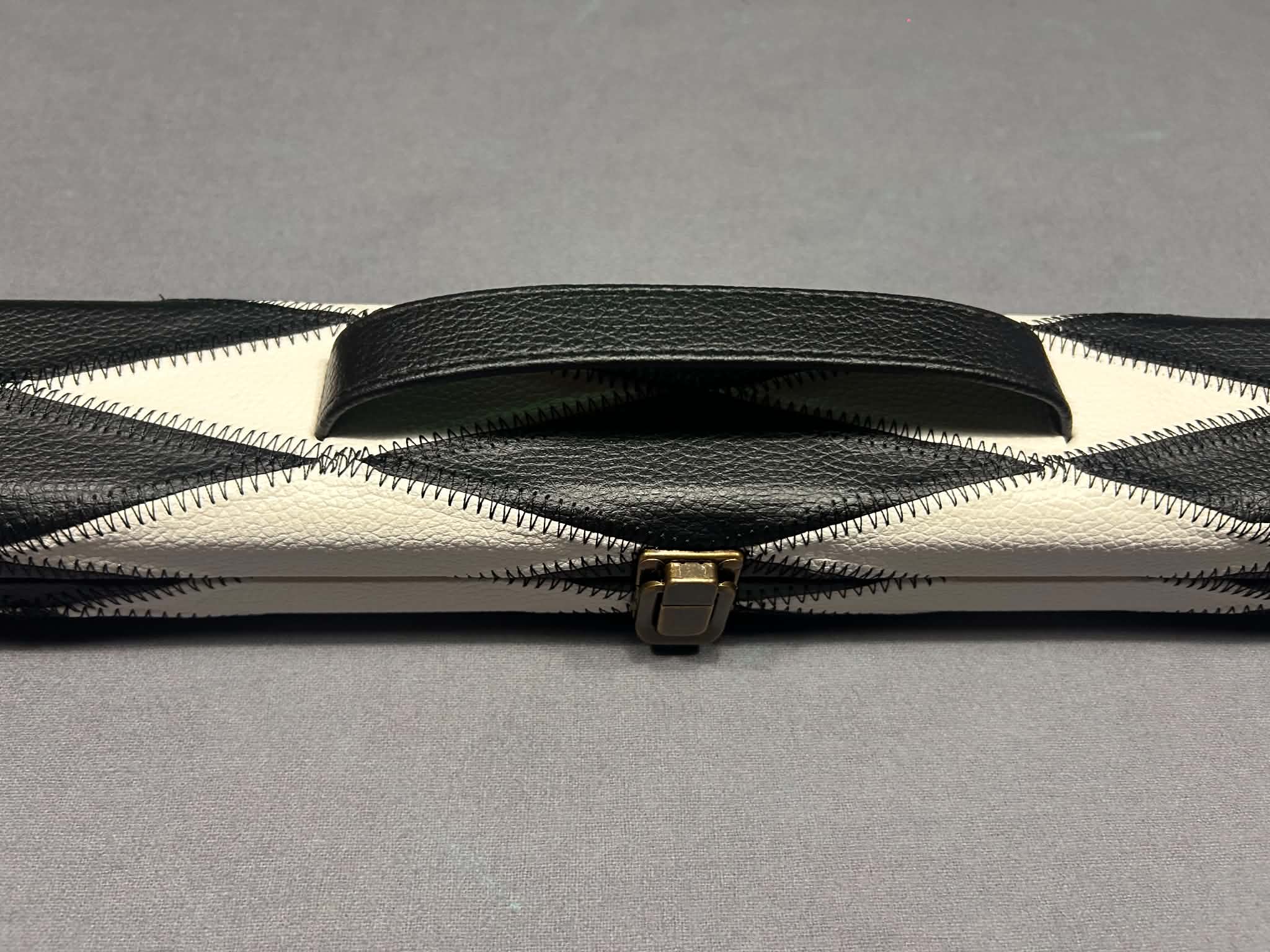 Slimline Leatherette 2 Cue One Piece Cue Case 60inch